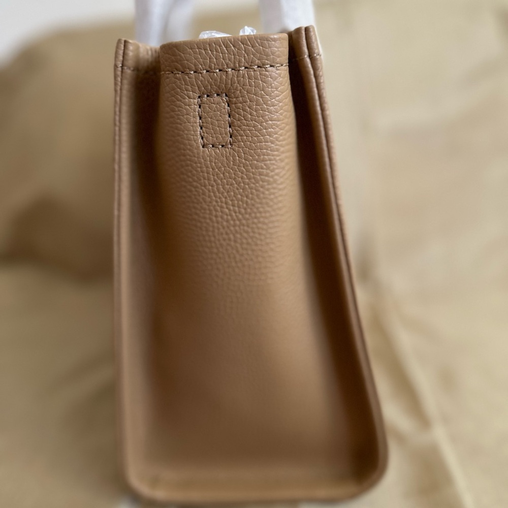 Marc Jacobs The Tote Bag Leather - Picture 4 of 8